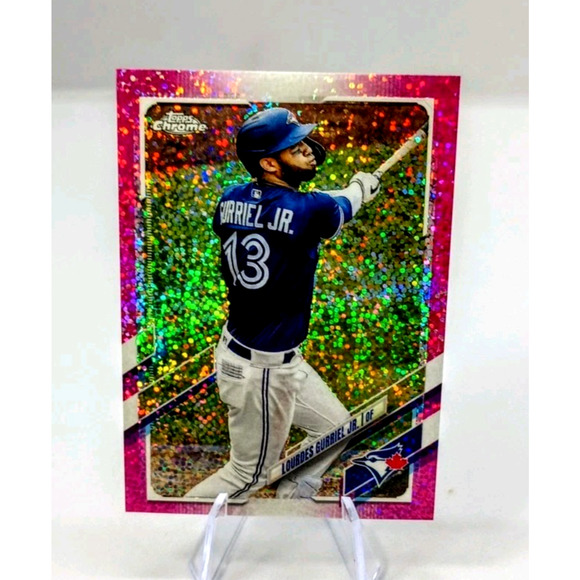 2021 Topps Chrome - Lourdes Gurriel Jr. #64 Magenta Speckle Refractor /350 - Picture 3 of 8